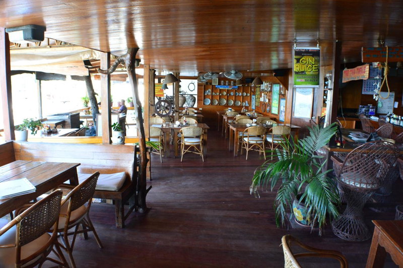 Captngreggs Dive Resort, Puerto Galera, Philippines