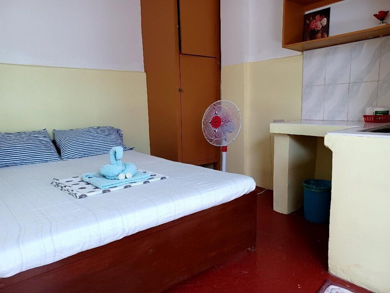 Pete's Inn, Roxas City, Philippines