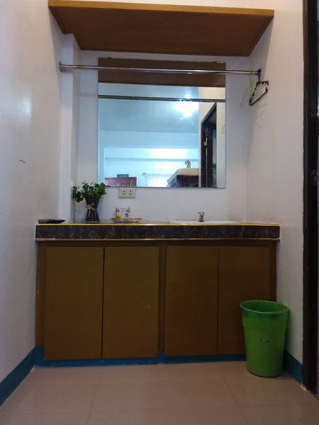 Pete's Inn, Roxas City, Philippines
