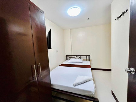 OYO 1045 Rayjan Apartelle, Manila, Philippines