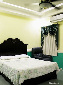 Kokomo's Suites Hotel, Angeles City, Philippines