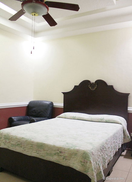 Kokomo's Suites Hotel, Angeles City, Philippines
