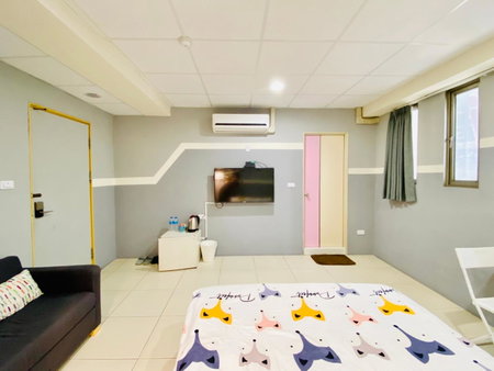 Wei Yang 月租房型詢問日期, Yongkang, Taiwan