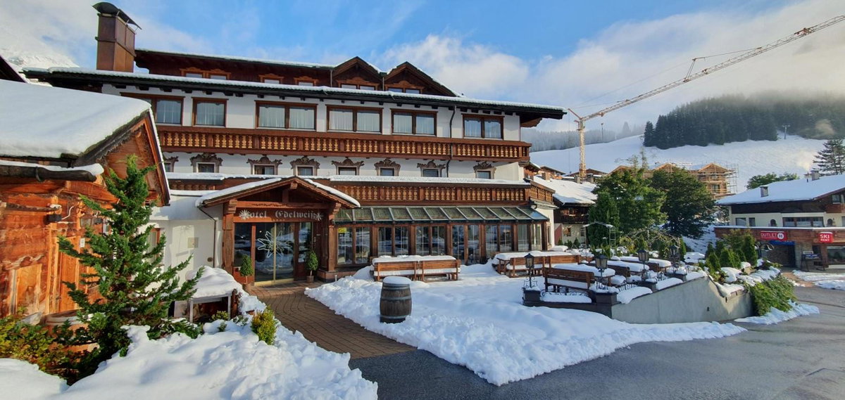 Hotel · Hotel-Restaurant Edelweiẞ, Berwang