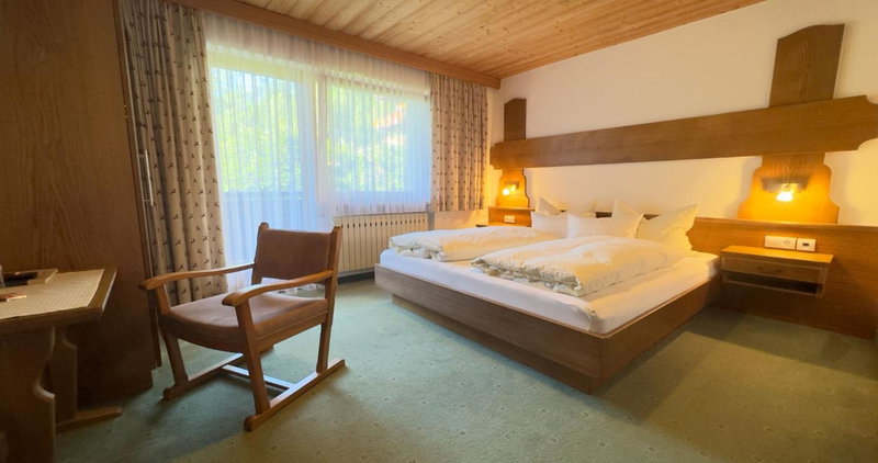 Apart - und Frühstückspension Jägerheim, Kaunertal, Austria