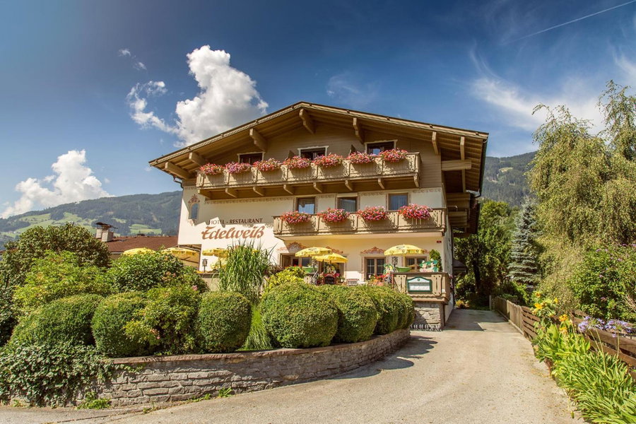 Hotel Edelweiss, Fügen, Austria