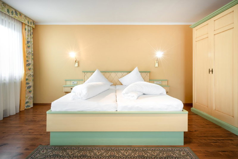 Hotel Erlenhof, Kötschach, Austria