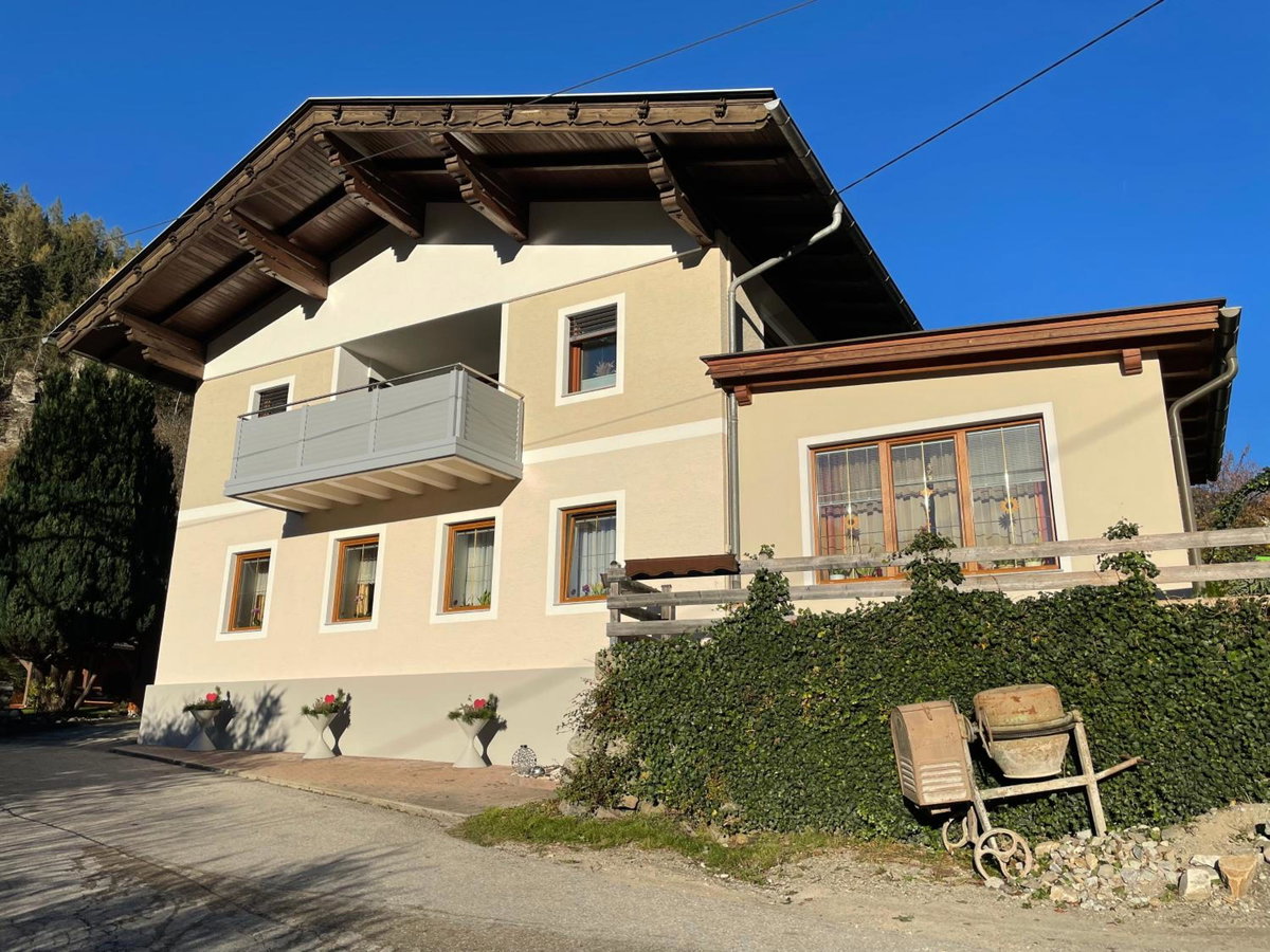 Haus Janschütz, Austria