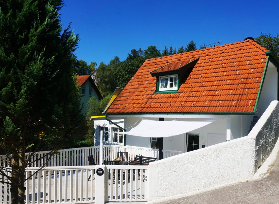 Ferienhaus BLACK & WHITE, Bromberg, Austria