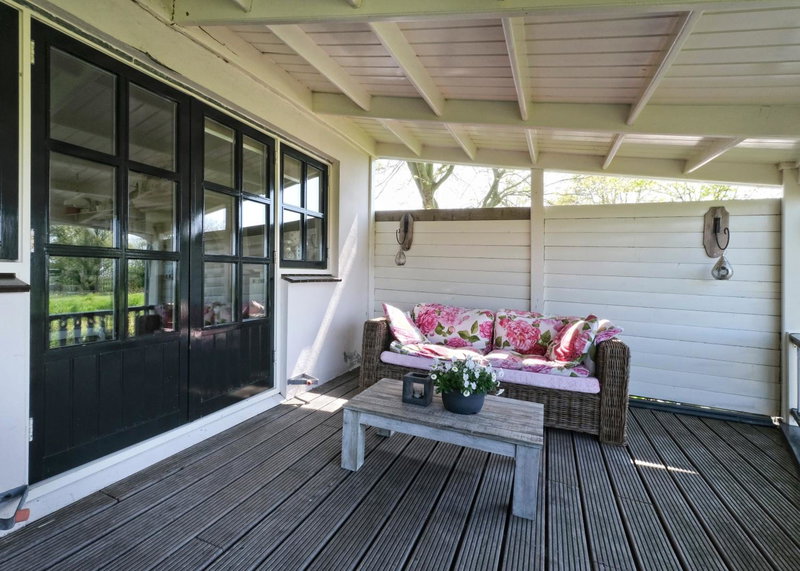 Idyllisch en knus huisje met prachtige veranda., Oterleek, The Netherlands
