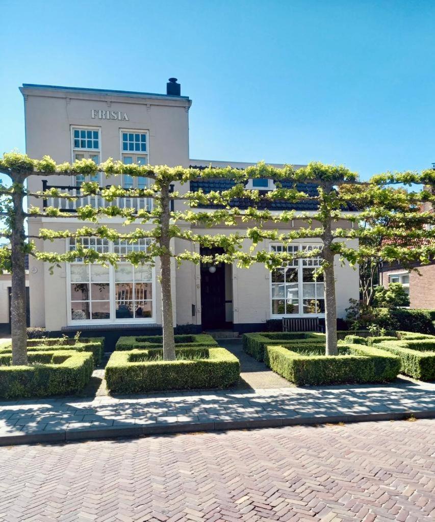 Hotel · Boukje har Bêd en Brochje, Burgum