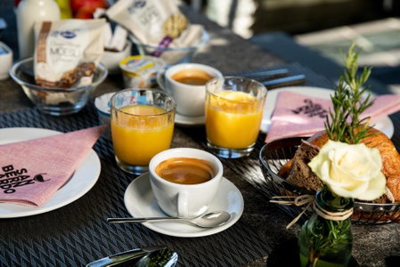 Hotel San Bernardo, Contra, Switzerland