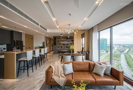 Apartment for rent in Ho Chi Minh City, Vietnam · The Western Capital · 1 room, 1 bath