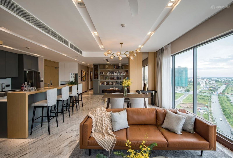 Apartment for rent in Ho Chi Minh City, Vietnam · The Western Capital · 1 room, 1 bath