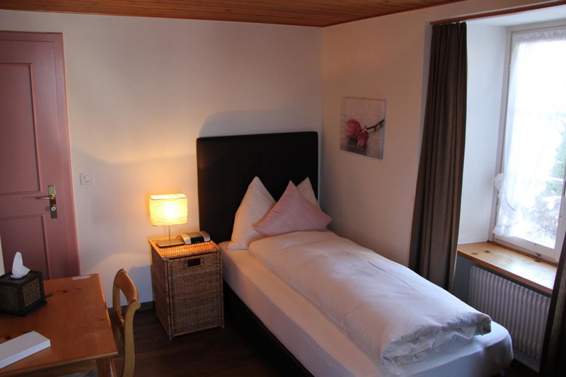 Hotel Restaurant Rössli, Schönenberg, Switzerland
