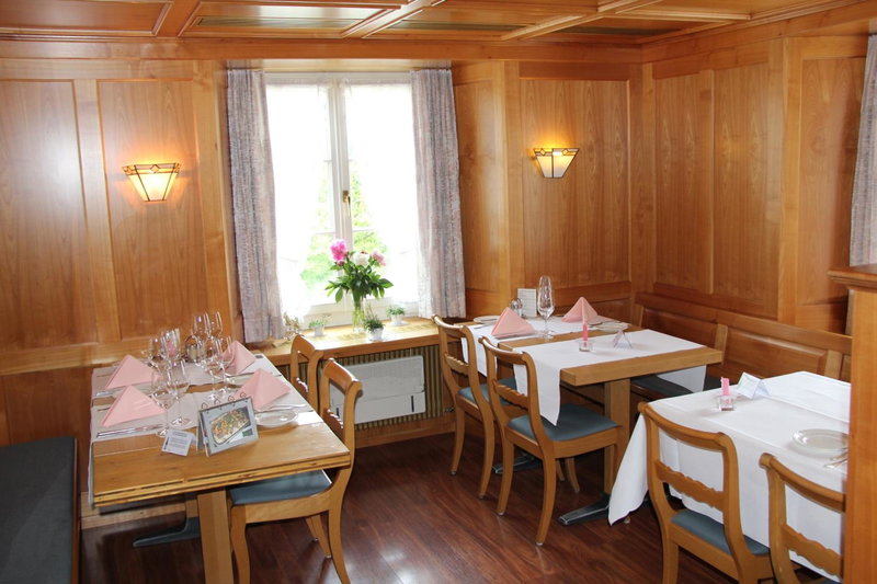 Hotel Restaurant Rössli, Schönenberg, Switzerland