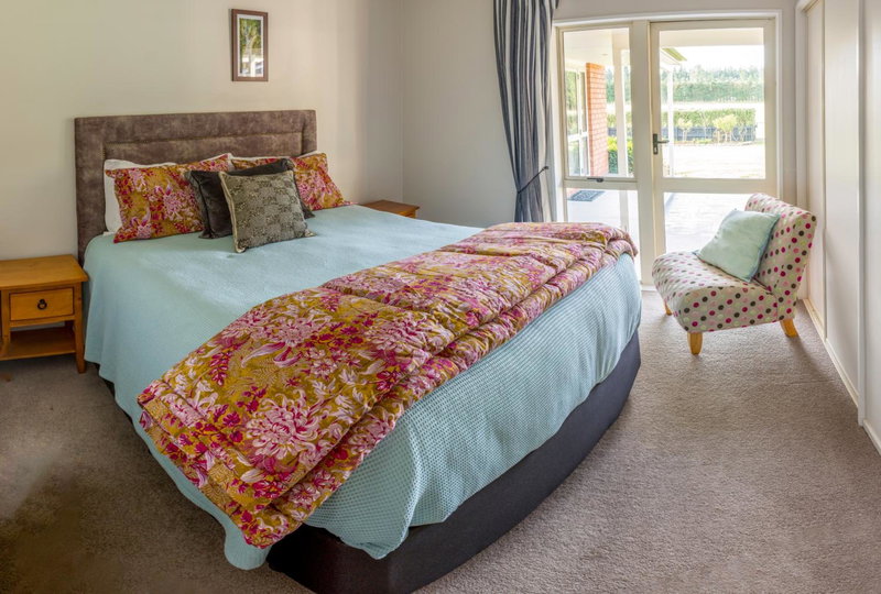 Gem bed and breakfast, Christchurch, New Zealand