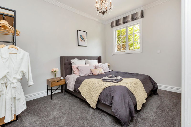Deloraine Stone Cottage, Whangarei, New Zealand