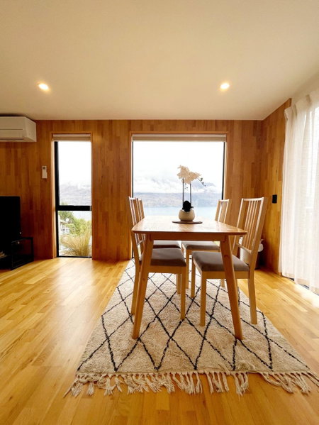 Lakeview Unit, Queenstown, New Zealand