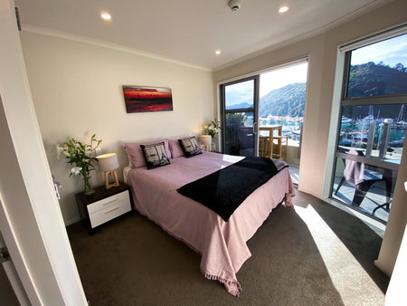Two Bedroom Apartment on the water, Picton, New Zealand