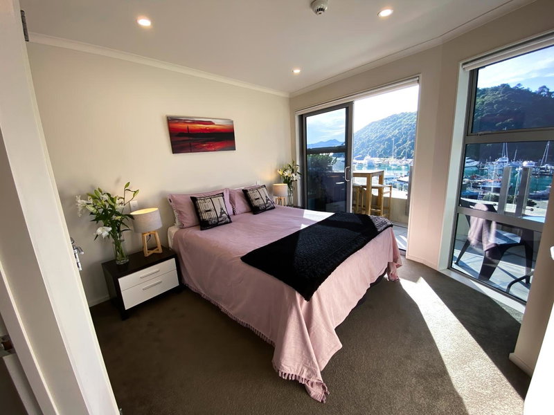 Two Bedroom Apartment on the water, Picton, New Zealand