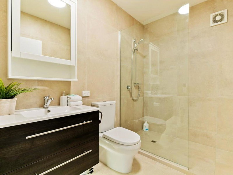 Central Location - 2 Bedroom Apartment in Habeke, Queenstown, New Zealand