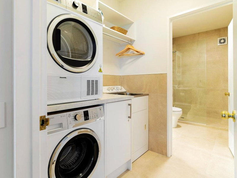 Central Location - 2 Bedroom Apartment in Habeke, Queenstown, New Zealand