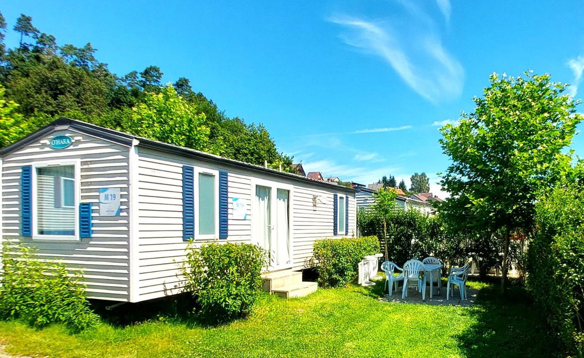 Hotel · Camping Prima, Týn Nad Vltavou