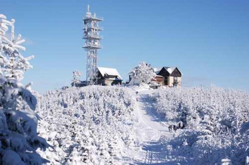 Luxury apartment with private sauna Pod Javorovým, Třinec, Czechia