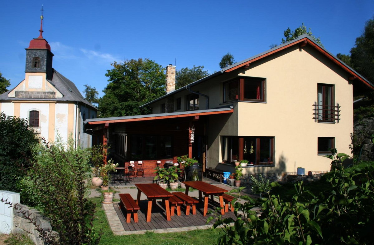 Hotel · Refugio, Tisá