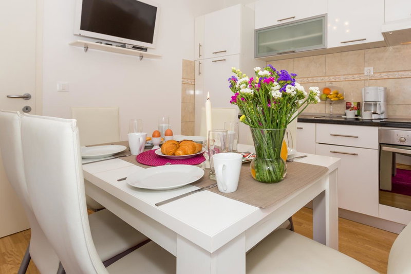 Seaside Ante Apartments, Podstrana, Croatia