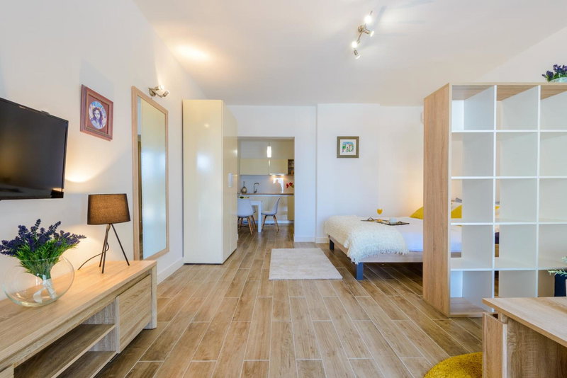 Tandem Apartments with Swimming pool, Cavtat, Croatia