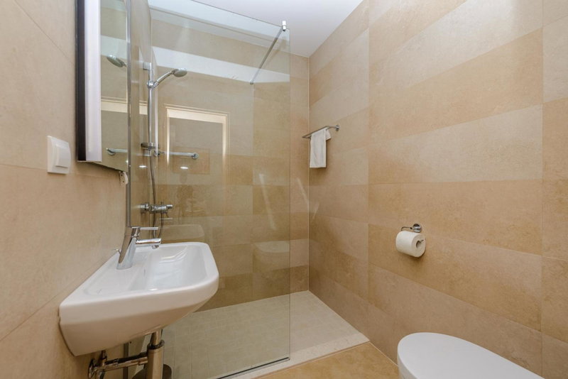 Tandem Apartments with Swimming pool, Cavtat, Croatia