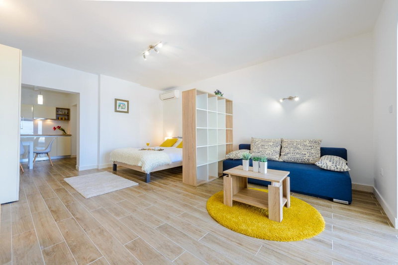 Tandem Apartments with Swimming pool, Cavtat, Croatia