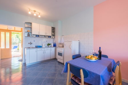 Apartments Saulan, Molunat, Croatia