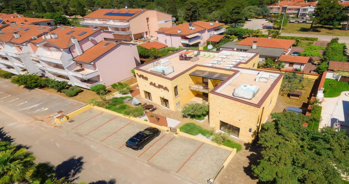 Villa Alpa, Croatia