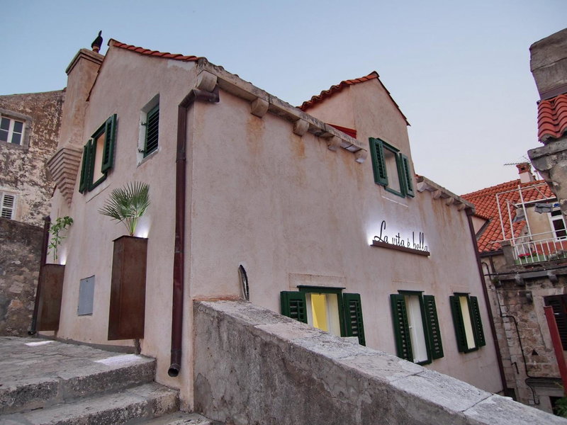 La Vita e Bella I, Dubrovnik, Croatia