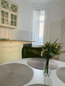 Suite № 7, Braşov, Romania