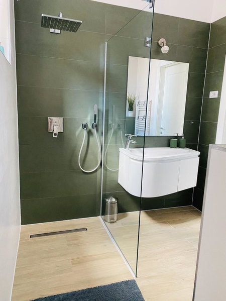 Suite № 7, Braşov, Romania