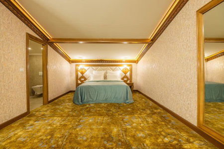 Hanu Visoianu, Lunca Cetăţuii, Romania