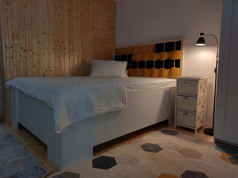 Studio 22, Craiova, Romania