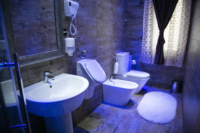 Hotel Boutique Mikaela (Adult Only), Braşov, Romania