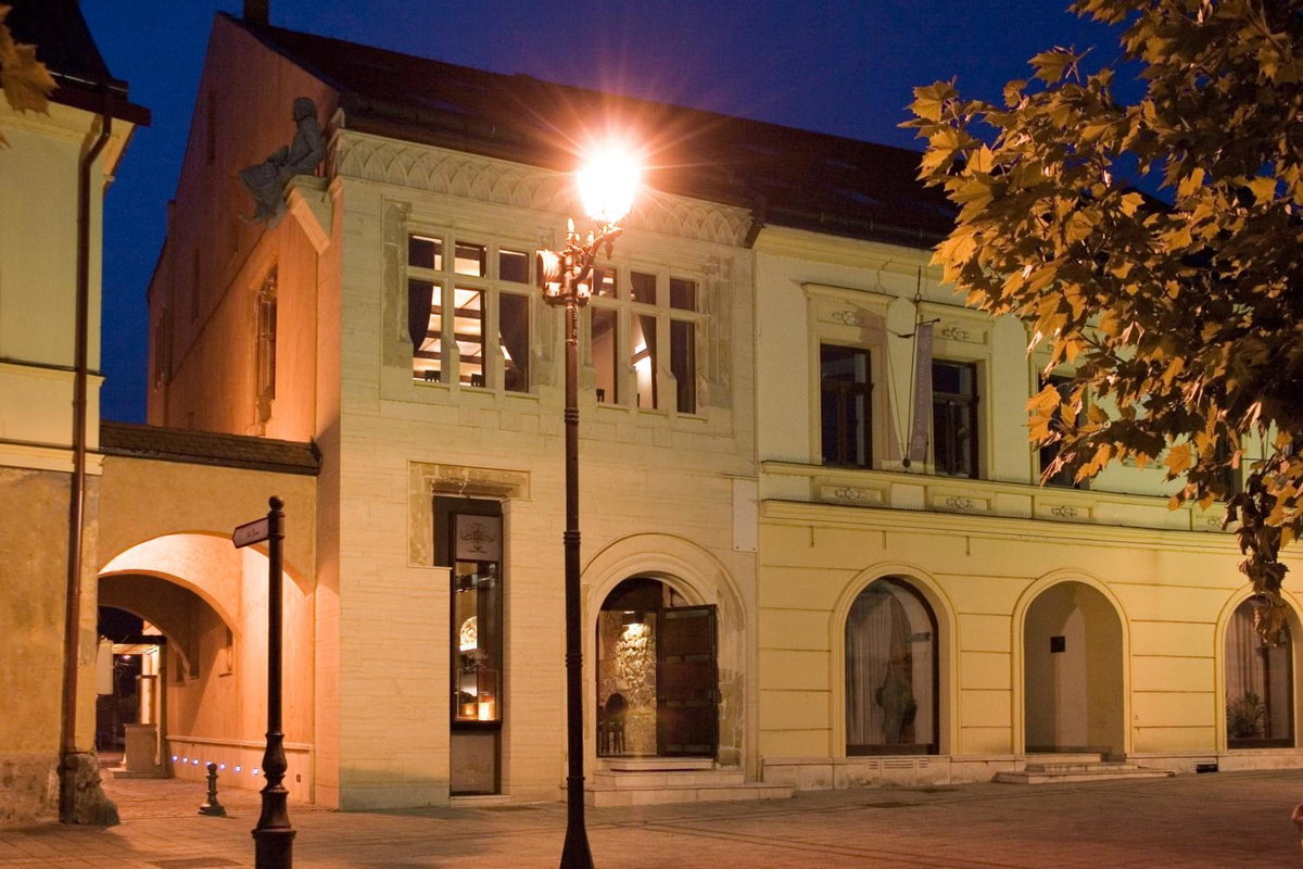 Hotel Diafan, Romania