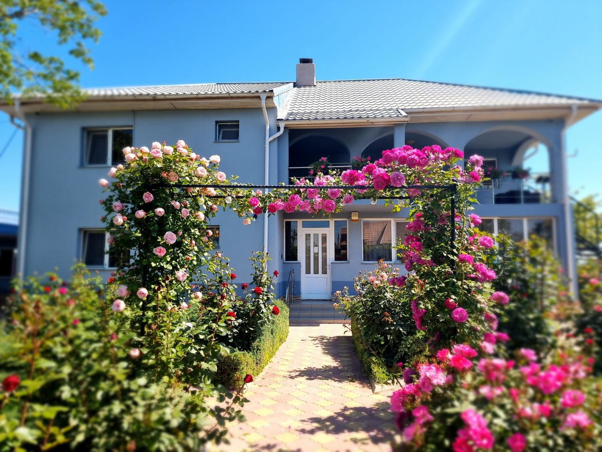 Hotel · Casa cu Trandafiri Murighiol, Murighiol