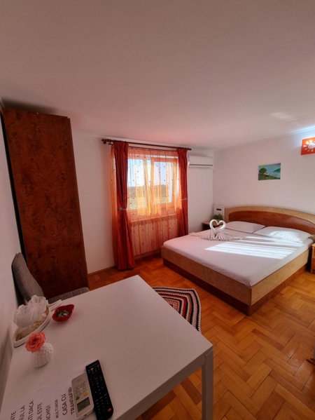Casa cu Trandafiri Murighiol, Murighiol, Romania