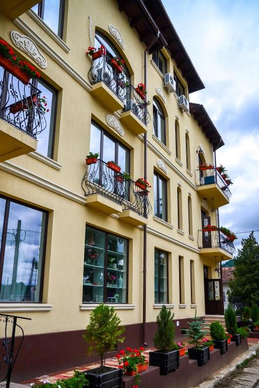 Hotel · Hotel Coquette, Măneciu