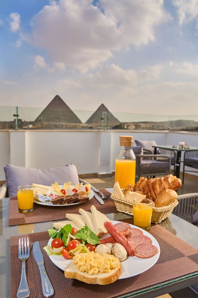 Casa De Pyramids, Giza, Egypt