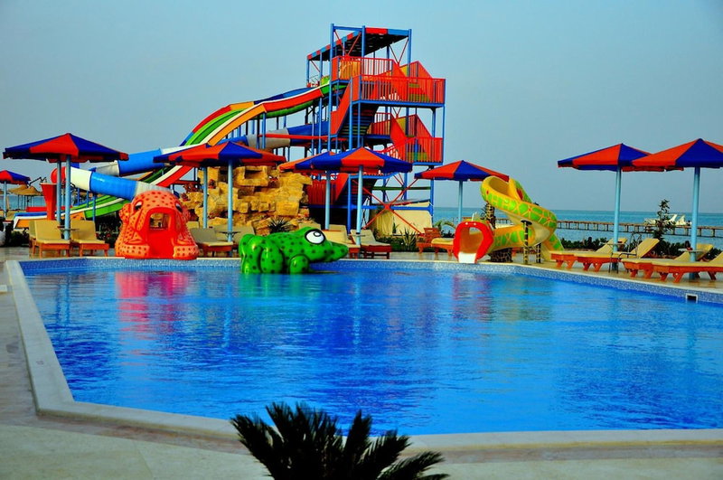 Hawaii Caesar Dreams Resort & Aqua Park - Families and Couples only, Hurghada, Egypt