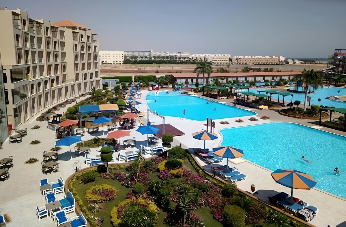 Hawaii Caesar Palace Hotel & Aqua Park - Families and Couples only, Egypt