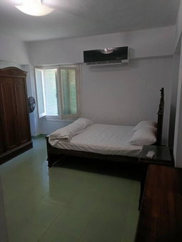 Spacious 5-Bed House in Alamein with Large garden, Mājid Abū Zayd, Egypt